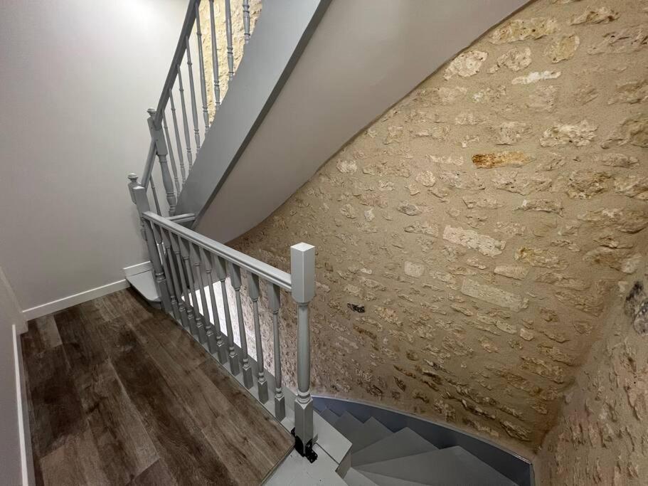 Superbe Studio Centre Ville * Clim * Wifi * Haut De Gamme * Angulema Exterior foto