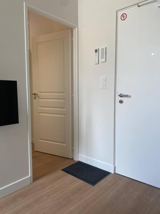 Superbe Studio Centre Ville * Clim * Wifi * Haut De Gamme * Angulema Exterior foto